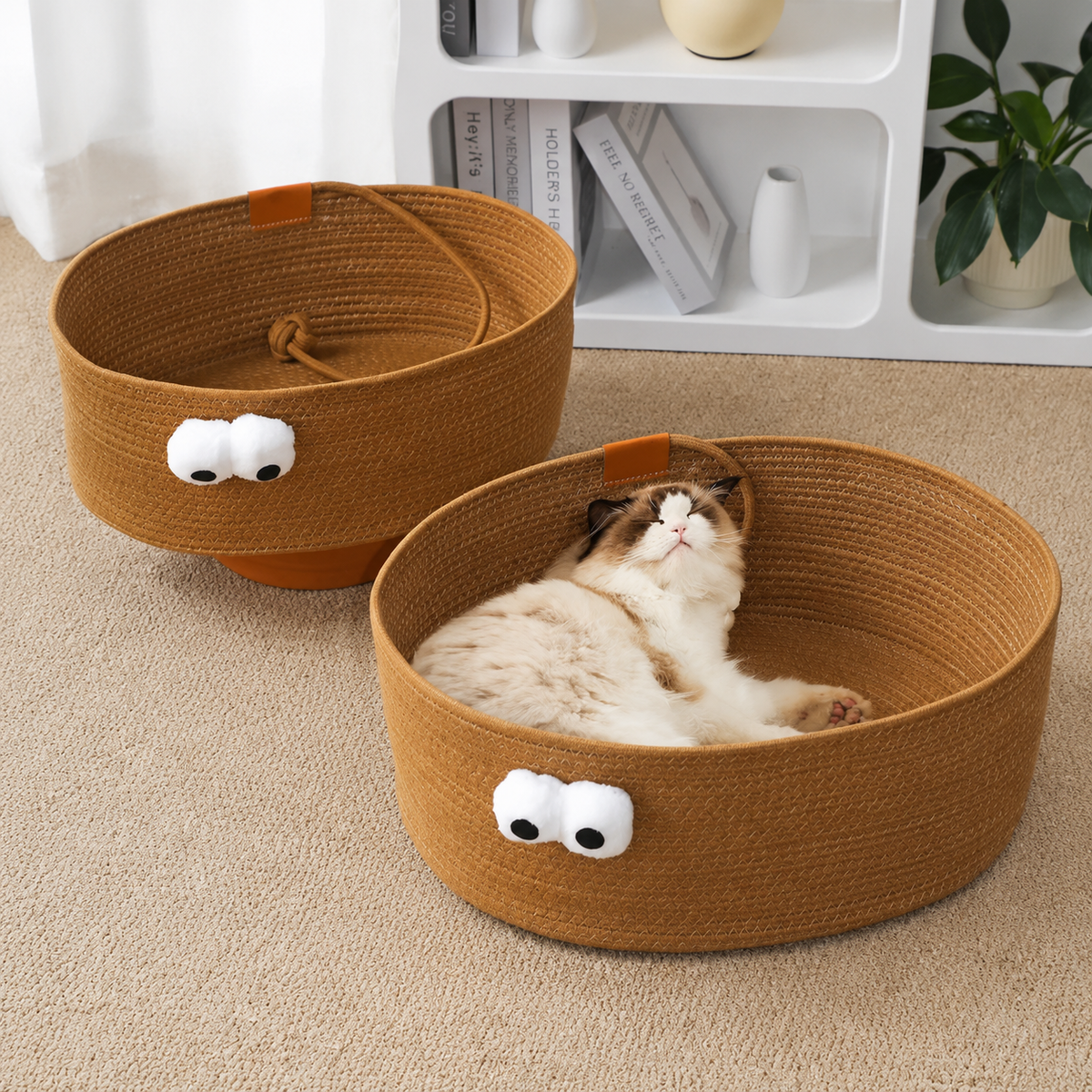 Large-Eye Wicker Cat Bed—Warm Pet Bed for All Seasons, Scratch-Resistant, Wear-Resistant, Machine-Washable, and Lint-Free